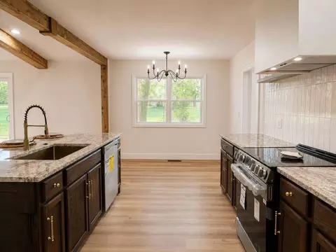 Kitchen - 8310 Interlochen Dr, Nixa, MO 65714 photo 2 of 5