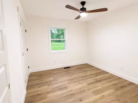 Bedroom - 8310 Interlochen Dr, Nixa, MO 65714 photo 2 of 4