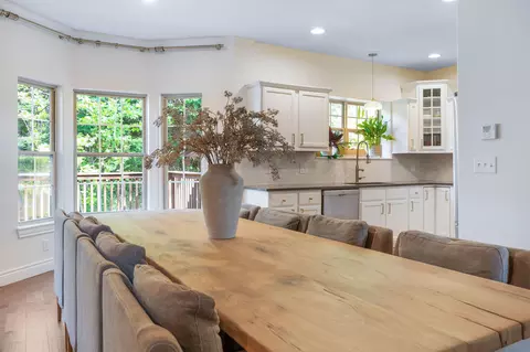 Dining - 569 Jasmine Dr, Branson, MO 65616 photo 2 of 2