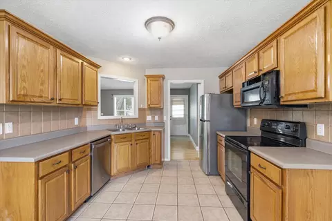 904 E Waterford Blvd, Ozark, MO 65721 photo 8