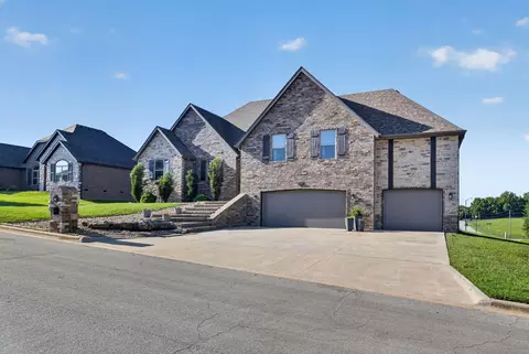 Exterior - 102 E Ironwood Dr, Republic, MO 65738 photo 9 of 11