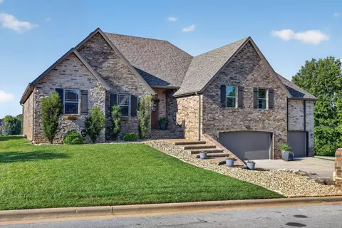 Exterior - 102 E Ironwood Dr, Republic, MO 65738 photo 2 of 11