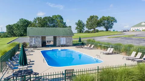 Exterior - 102 E Ironwood Dr, Republic, MO 65738 photo 5 of 11