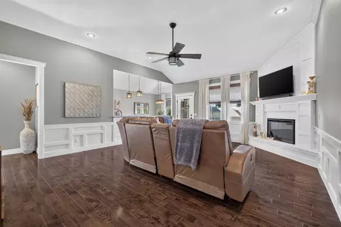 Other - 102 E Ironwood Dr, Republic, MO 65738 photo 1 of 28
