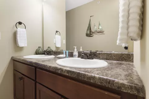 Bath - 51 Eagles Ridge Ln #14, Branson, MO 65616 photo 5 of 6