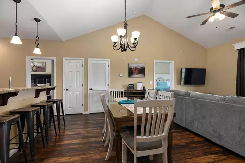 Dining - 51 Eagles Ridge Ln #14, Branson, MO 65616 photo 2 of 4