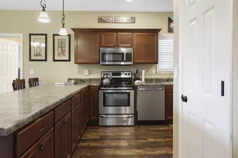 Kitchen - 51 Eagles Ridge Ln #14, Branson, MO 65616 photo 4 of 7
