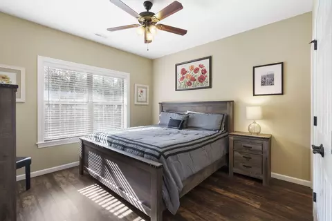 Bedroom - 51 Eagles Ridge Ln #14, Branson, MO 65616 photo 9 of 12