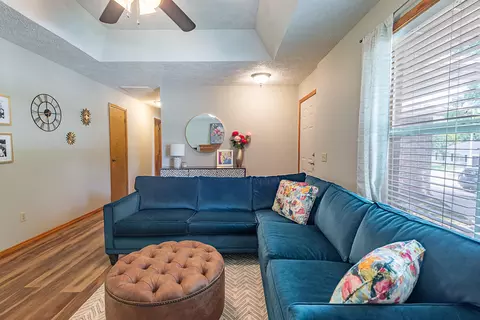 Living - 3368 W Deerfield St, Springfield, MO 65807 photo 5 of 5