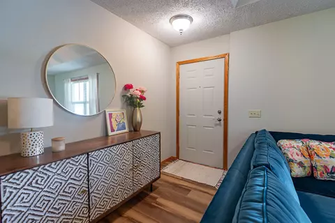 Entry Way - 3368 W Deerfield St, Springfield, MO 65807 photo 1 of 2