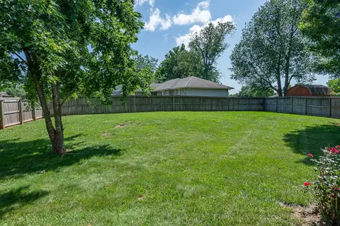 Exterior - 3368 W Deerfield St, Springfield, MO 65807 photo 5 of 9