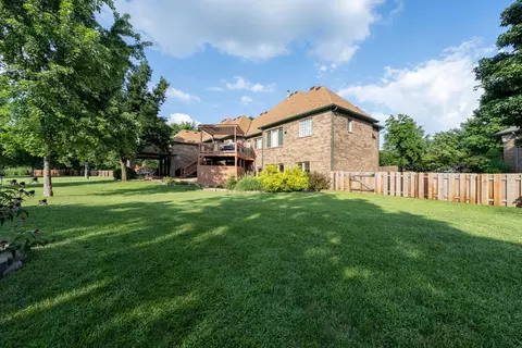 Exterior - 803 E Carleton St, Springfield, MO 65810 photo 14 of 18
