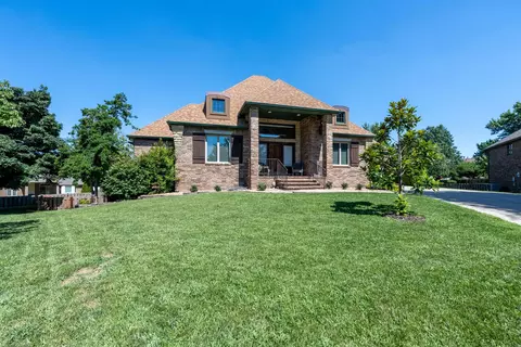 Exterior - 803 E Carleton St, Springfield, MO 65810 photo 2 of 18