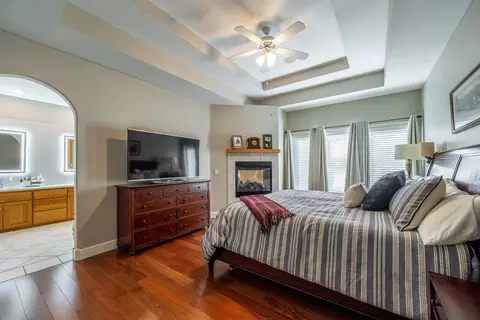 Bedroom - 803 E Carleton St, Springfield, MO 65810 photo 2 of 6