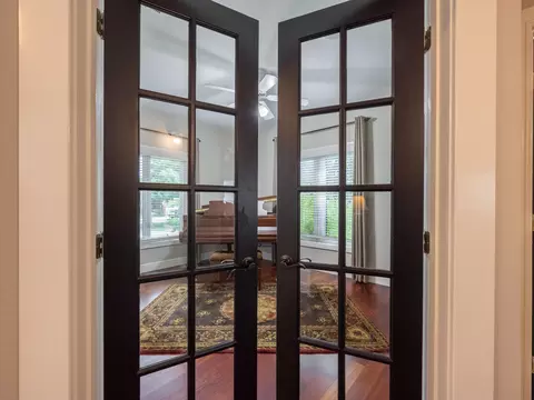 Entry Way - 803 E Carleton St, Springfield, MO 65810 photo 6 of 8