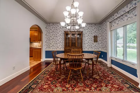 Dining - 803 E Carleton St, Springfield, MO 65810 photo 1 of 2