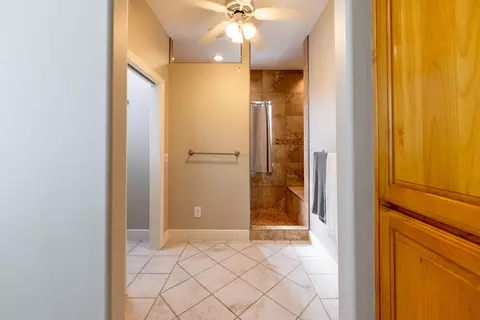 Entry Way - 803 E Carleton St, Springfield, MO 65810 photo 8 of 8