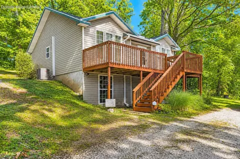 1843 County Farm Rd, Cassville, MO 65625