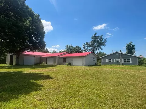 9198 Us 160, Isabella, MO 65676