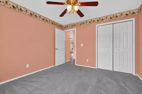 Bedroom - 237 N Catamount Blvd, Branson West, MO 65737 photo 2 of 6