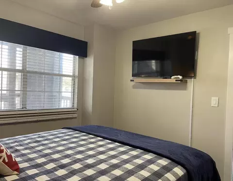 Bedroom - 17 Goldfinch Rd #3, Branson, MO 65616 photo 3 of 4