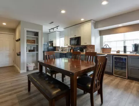 Dining - 17 Goldfinch Rd #3, Branson, MO 65616 photo 1 of 2
