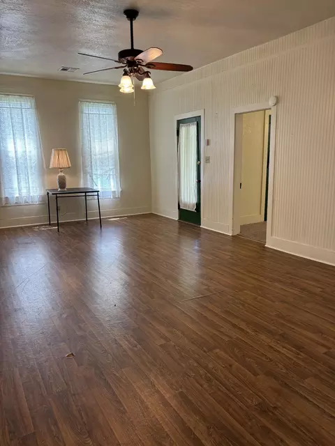 Living - 507 3rd St, Monett, MO 65708 photo 3 of 3