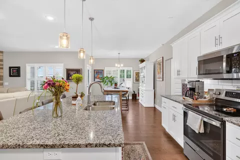 Kitchen - 6066 S Crescent Rd, Brookline, MO 65619 photo 3 of 3