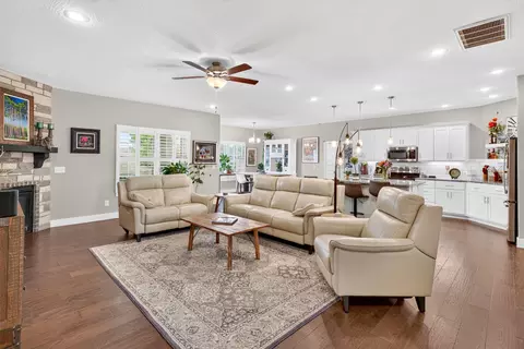 Living - 6066 S Crescent Rd, Brookline, MO 65619 photo 1 of 2