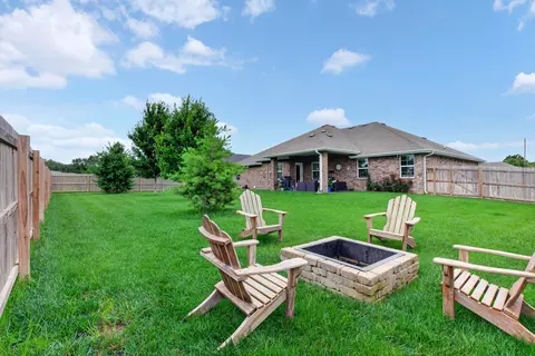 Exterior - 6066 S Crescent Rd, Brookline, MO 65619 photo 5 of 5