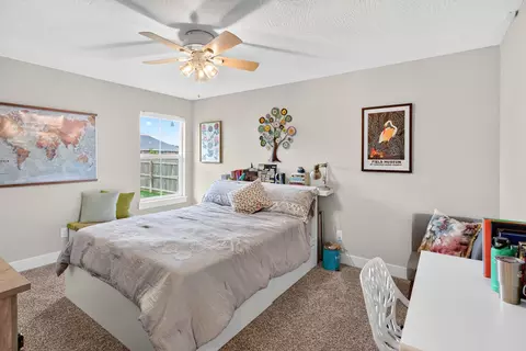 Bedroom - 6066 S Crescent Rd, Brookline, MO 65619 photo 3 of 6
