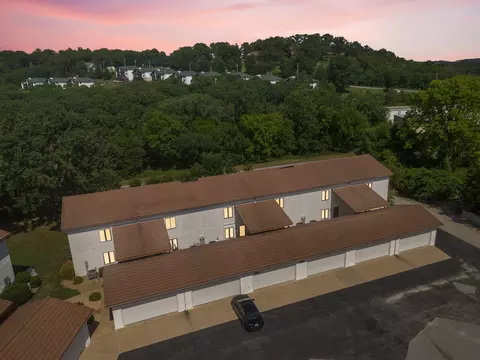 1901 Paradise Landing Rd #1, Kimberling City, MO 65686