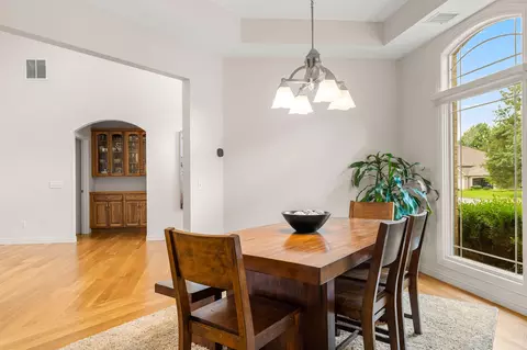 Dining - 3002 W Cantebury St, Springfield, MO 65810 photo 3 of 5