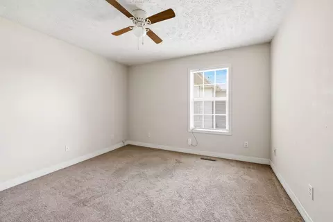 Bedroom - 5561 S Pinehurst Ave, Springfield, MO 65810 photo 3 of 6