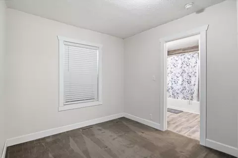Bedroom - 311 E Dale St, Springfield, MO 65803 photo 2 of 3