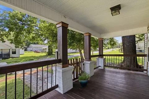 Exterior - 311 E Dale St, Springfield, MO 65803 photo 1 of 4