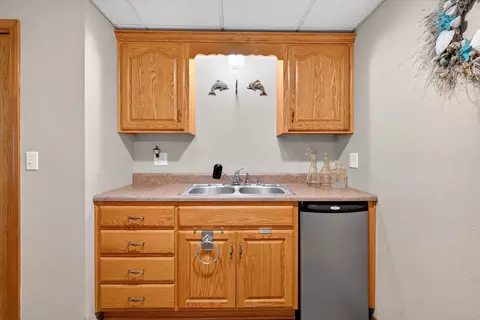 Kitchen - 538 Munson Hill Dr, Marshfield, MO 65706 photo 5 of 5