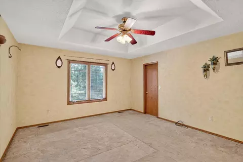Bedroom - 538 Munson Hill Dr, Marshfield, MO 65706 photo 1 of 9