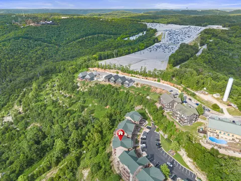 View/Area - 29 Stone Cliff Cir #1, Branson, MO 65616 photo 9 of 10