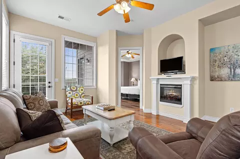 Living - 29 Stone Cliff Cir #1, Branson, MO 65616 photo 6 of 7