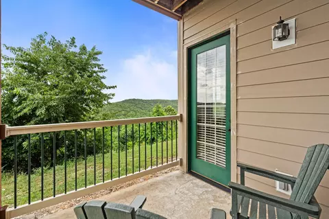 Exterior - 29 Stone Cliff Cir #1, Branson, MO 65616 photo 1 of 10