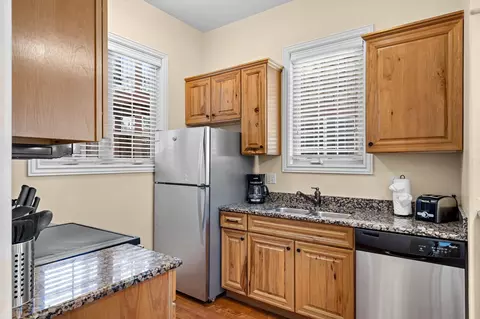 Kitchen - 29 Stone Cliff Cir #1, Branson, MO 65616 photo 3 of 3