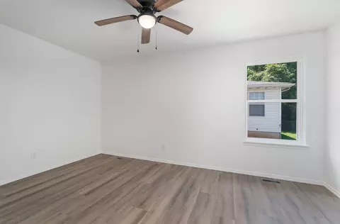 Bedroom - 717 N Weaver Ave, Springfield, MO 65802 photo 1 of 3