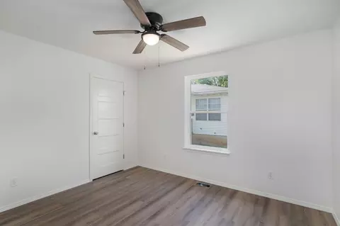 Bedroom - 717 N Weaver Ave, Springfield, MO 65802 photo 3 of 3
