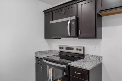 Kitchen - 717 N Weaver Ave, Springfield, MO 65802 photo 2 of 3