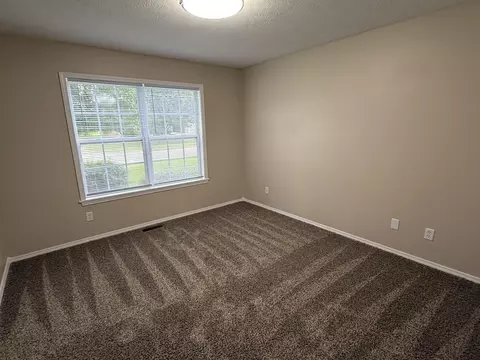 Bedroom - 4420 W Delmar St, Springfield, MO 65802 photo 3 of 3
