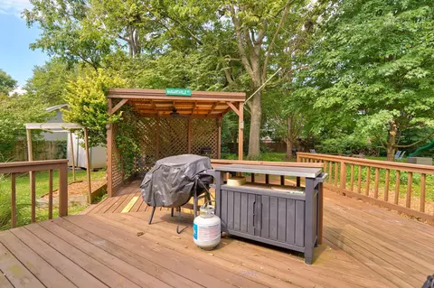 Exterior - 5927 S Kimbrough Ave, Springfield, MO 65810 photo 6 of 11