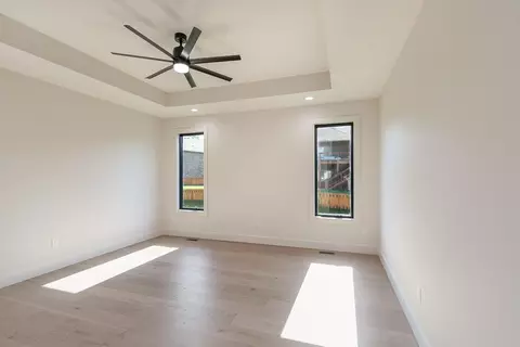 Bedroom - 2016 N Silver Charm Ave, Springfield, MO 65802 photo 3 of 8