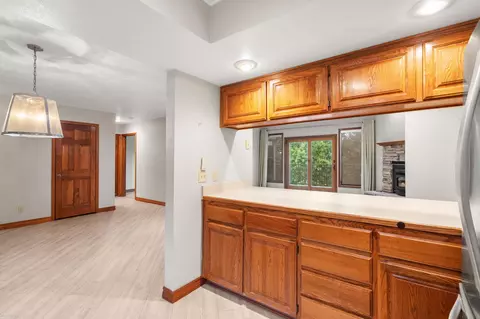 Kitchen - 348 Sunset Cove Ln #434, Branson, MO 65616 photo 4 of 4