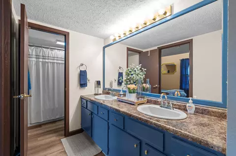 Bath - 6 Memory Ln #8, Branson, MO 65616 photo 1 of 3